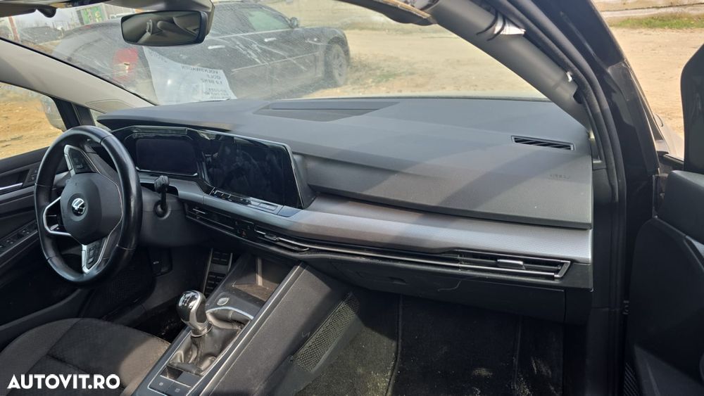 Volkswagen Golf 1.0 TSI OPF Active - 3