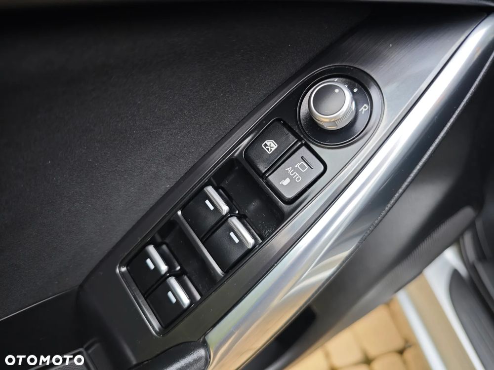 Mazda 6 SKYACTIV-D 175 i-ELOOP Sports-Line - 25