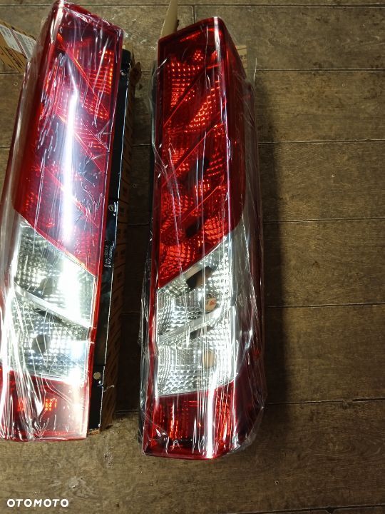 LAMPA TYLNA IVECO DAILY 14- LEWA LUB PRAWA NOWY ZAMIENNIK - 3