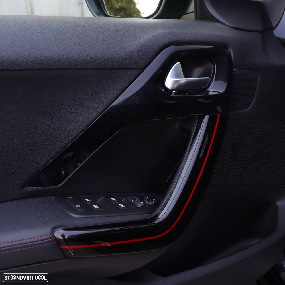 Peugeot 208 1.2 PureTech GT Line EAT6 - 14