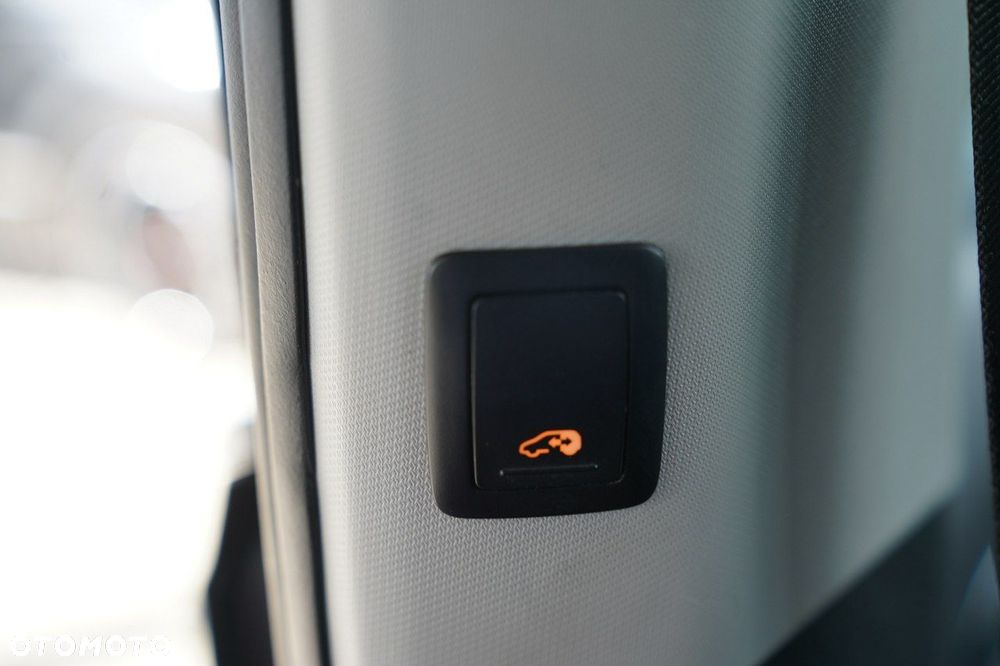 Volkswagen Sharan - 23