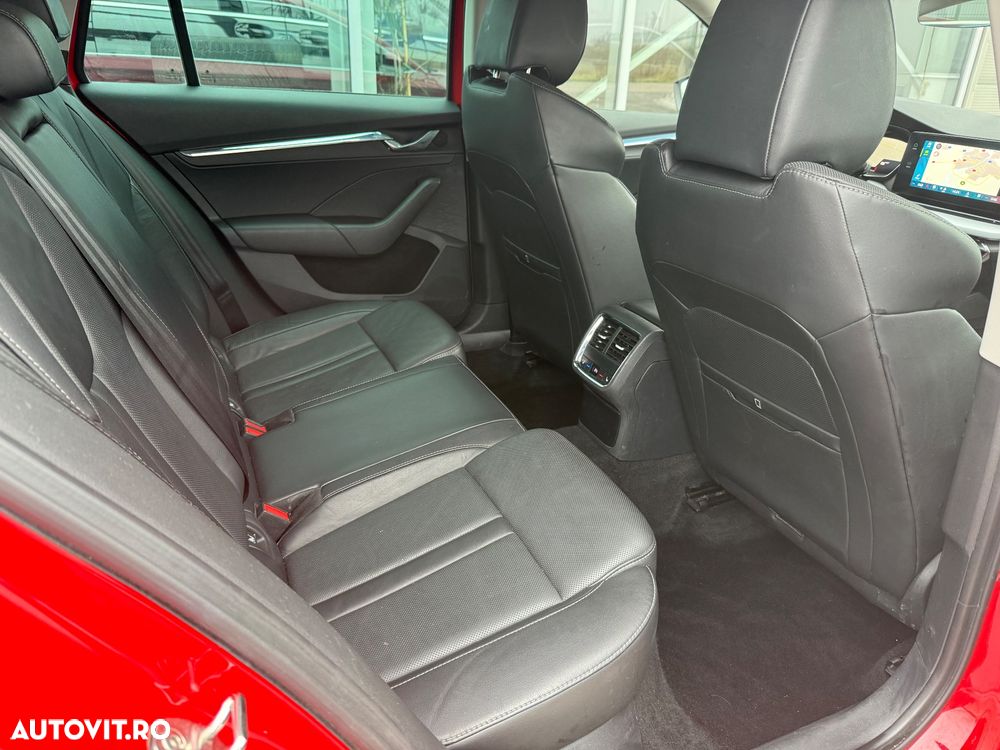 Skoda Octavia 2.0 TDI DSG Style - 21