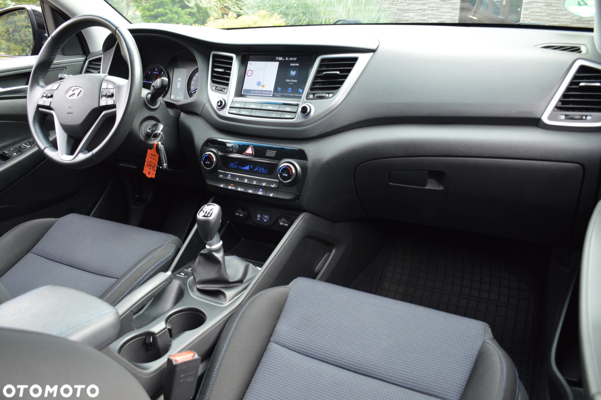 Hyundai Tucson blue 1.7 CRDi 2WD Advantage - 22
