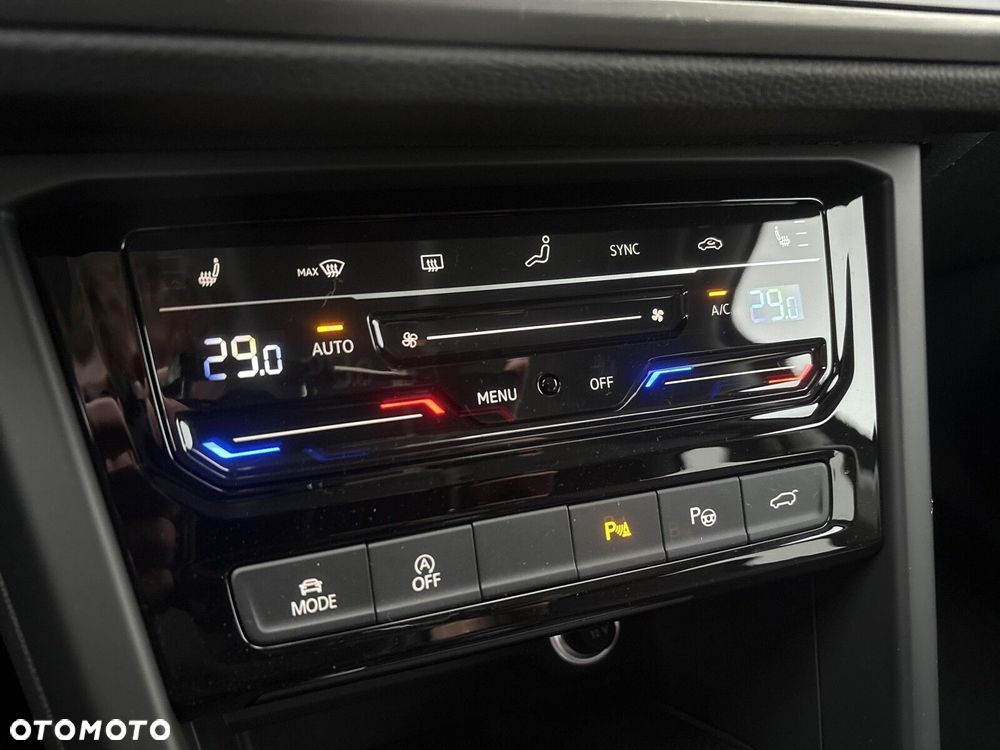 Volkswagen Touran 2.0 TDI BMT SCR Comfortline Plus - 29