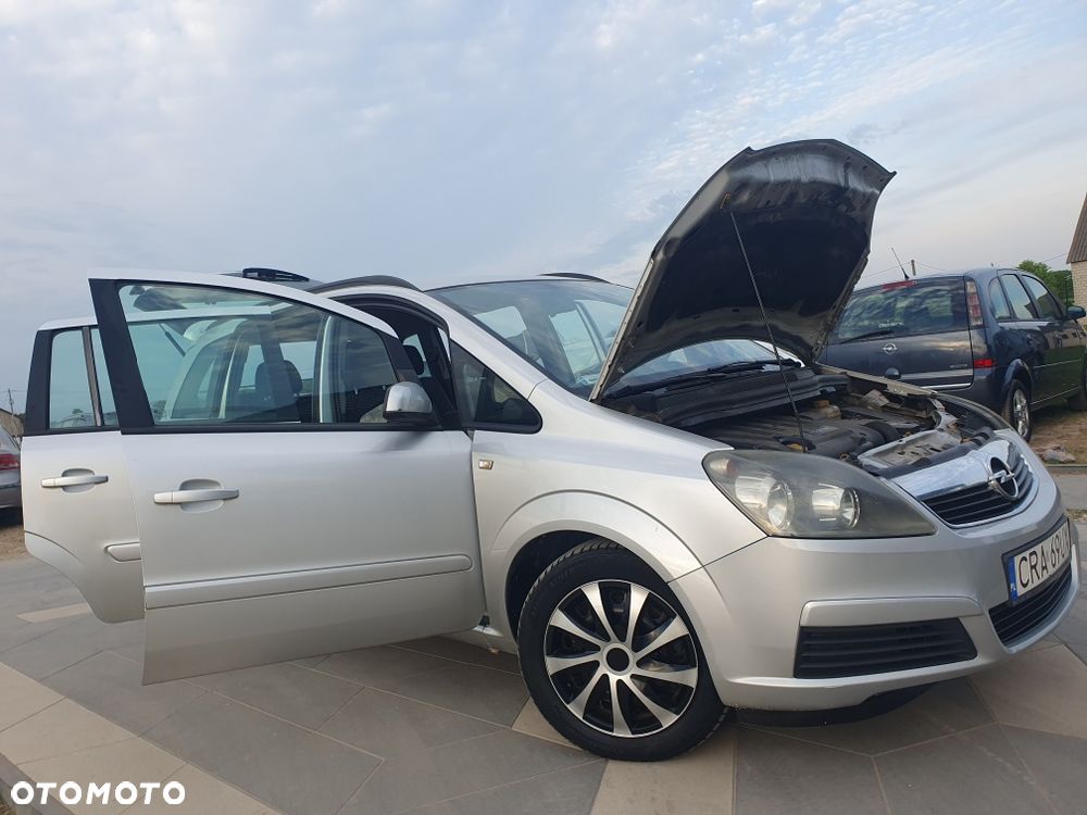 Opel Zafira - 3