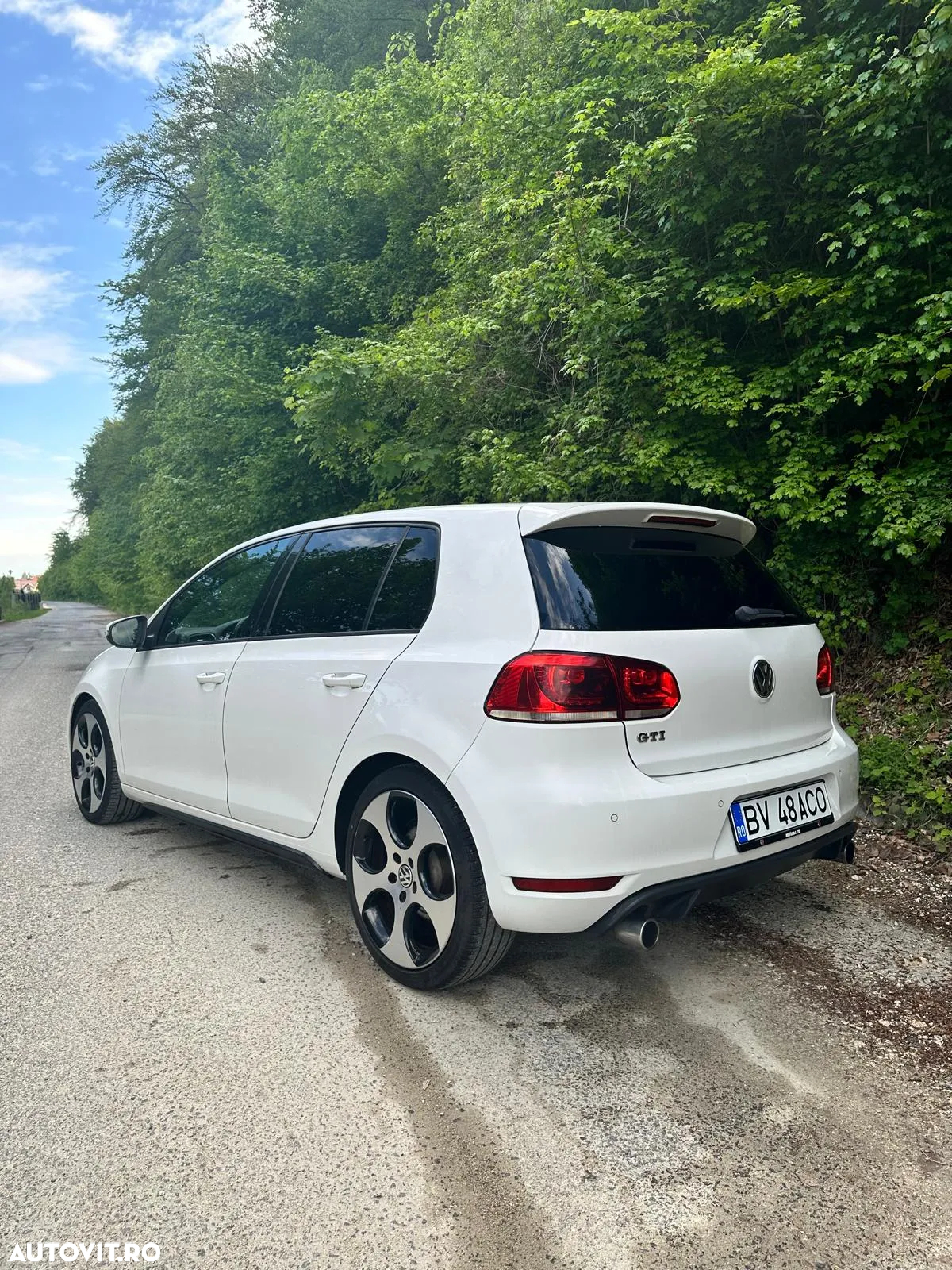 Volkswagen Golf 2.0 TSI GTI - 9