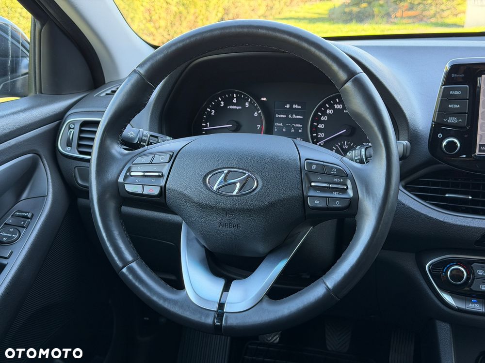 Hyundai i30 1.4 T-GDI Premiere Style - 18