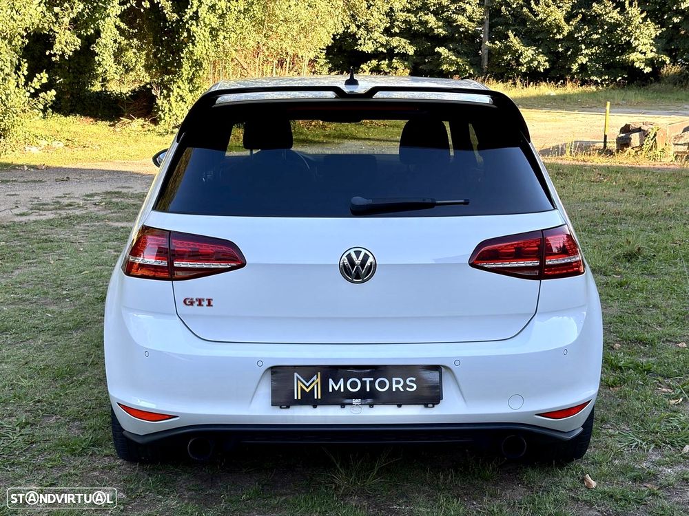 VW Golf 2.0 TSi GTi Performance - 18