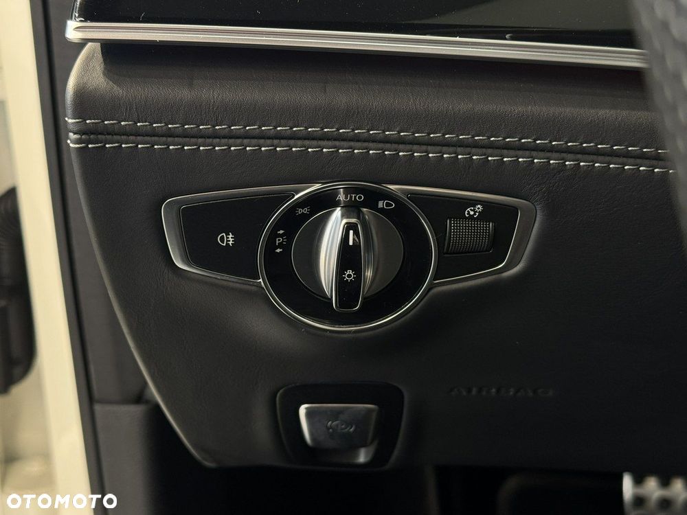 Mercedes-Benz AMG GT - 24