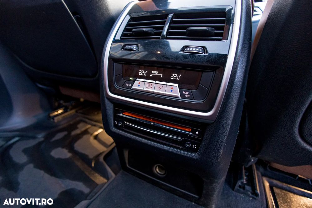 BMW X5 xDrive45e AT PHEV - 38