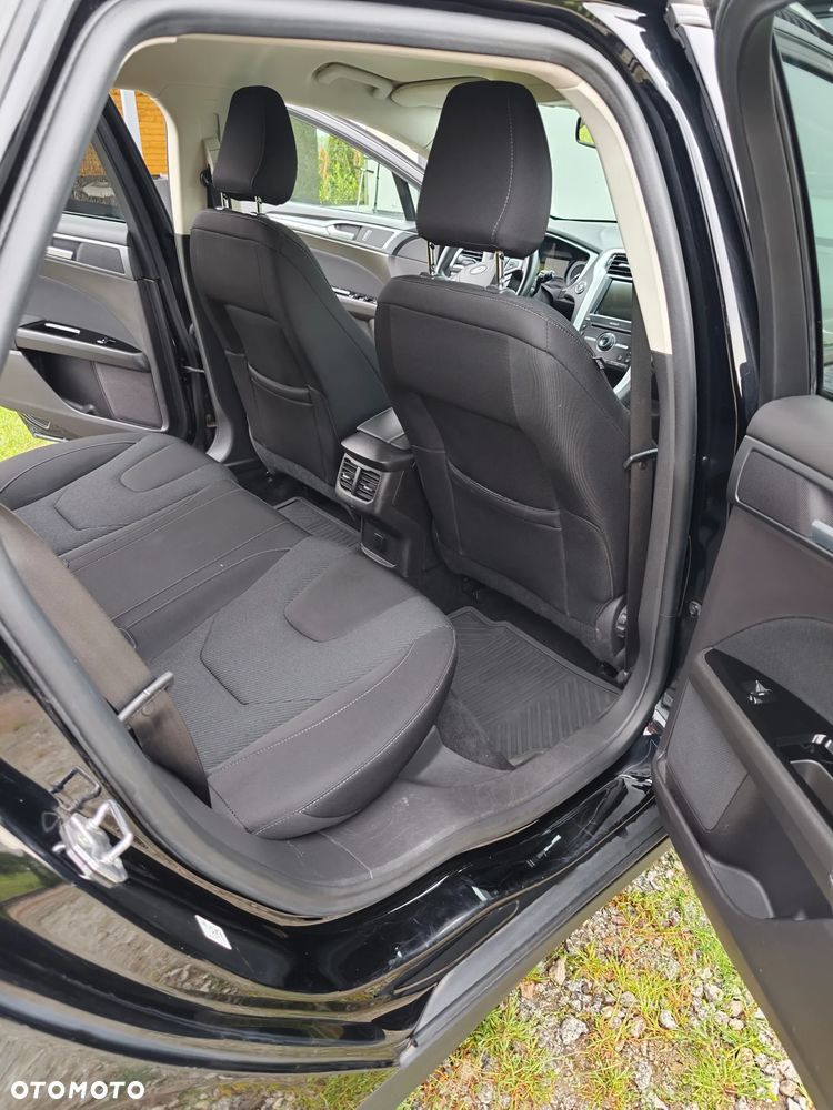 Ford Mondeo 2.0 TDCi Titanium - 10