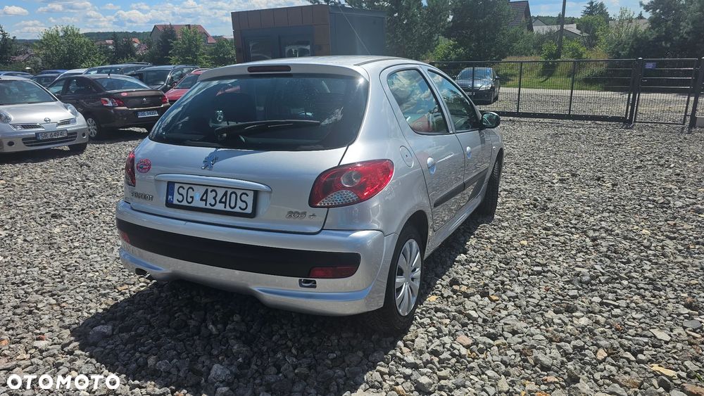 Peugeot 206 plus - 9