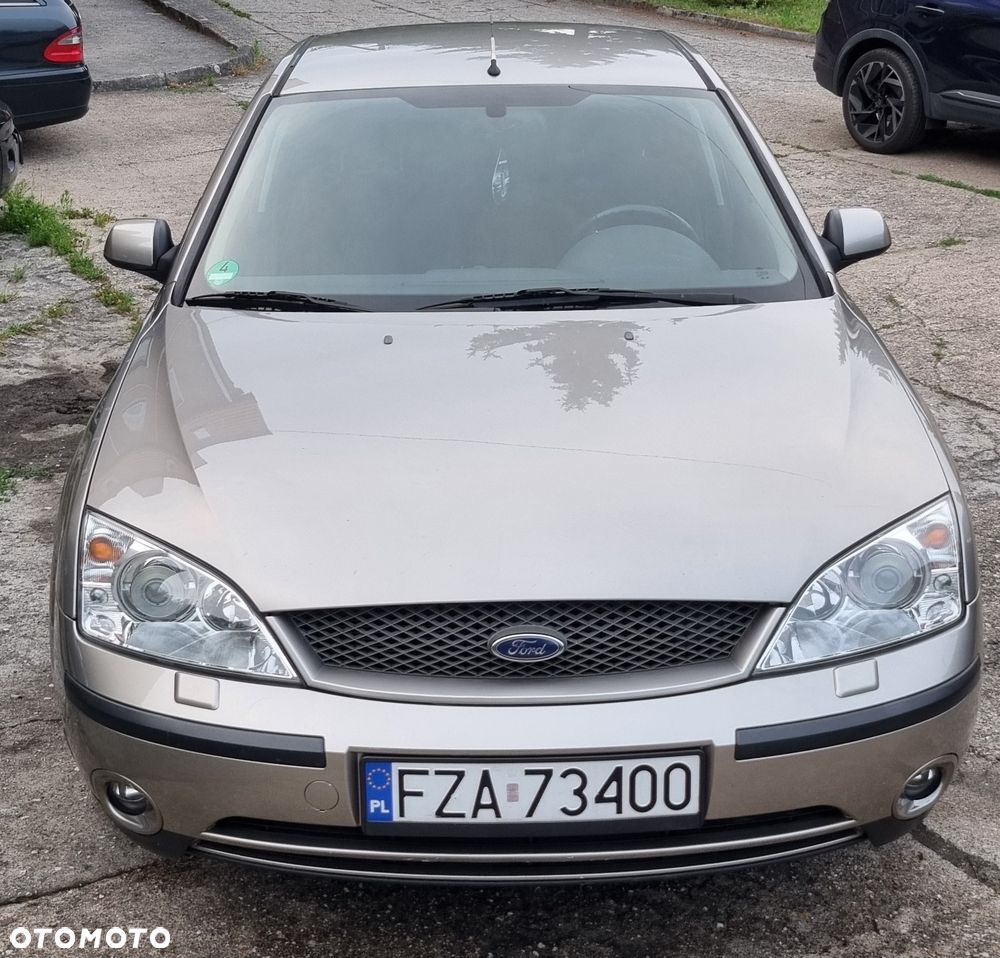 Ford Mondeo - 8