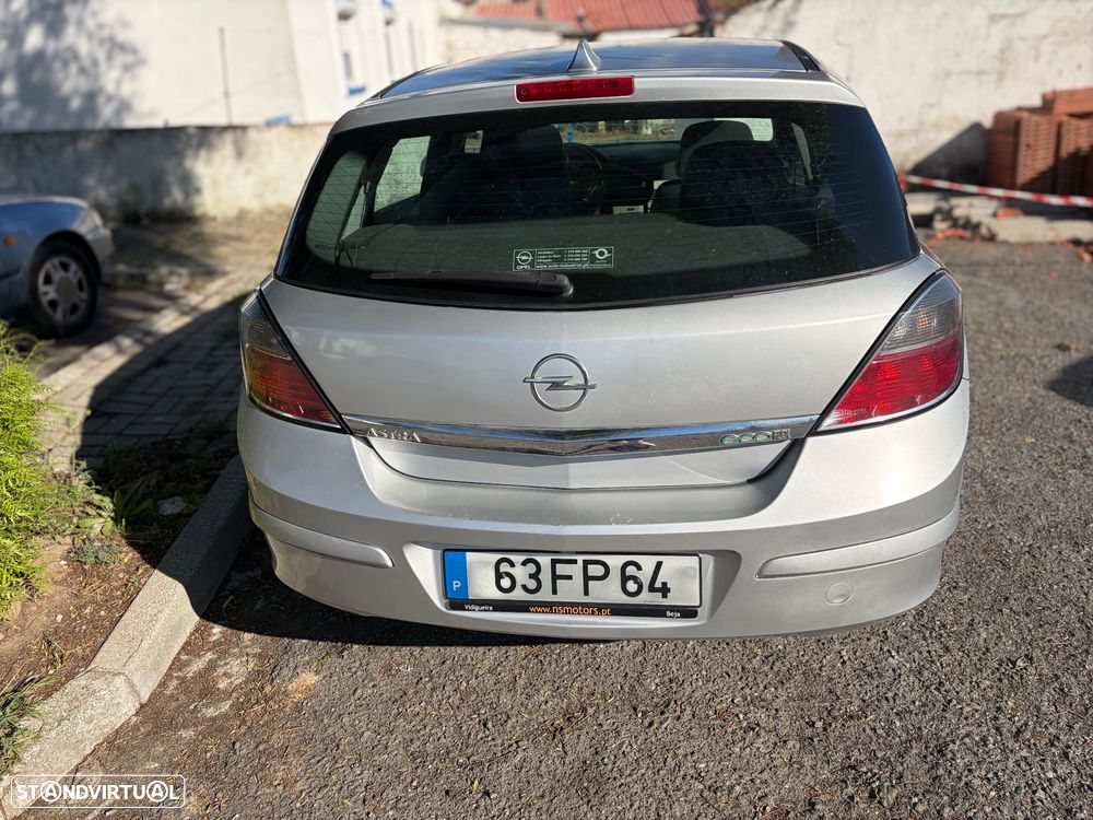 Opel Astra 1.3 CDTI Enjoy EcoFLEX - 4