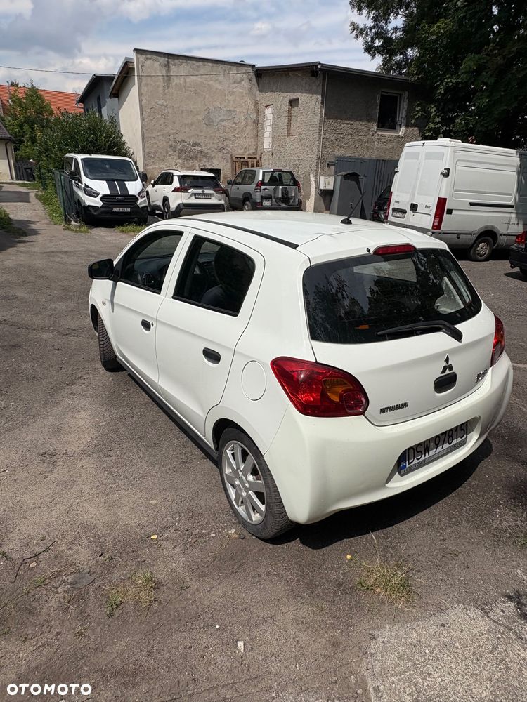 Mitsubishi Space Star - 4