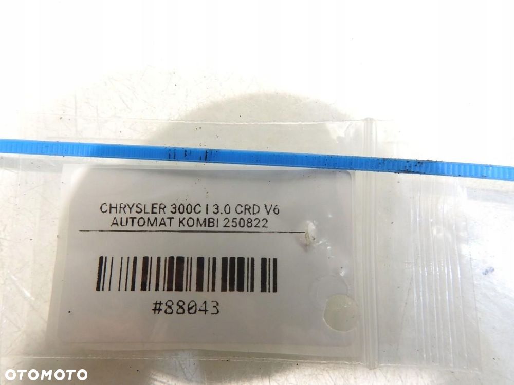 FOTEL PRAWY PRZÓD CHRYSLER 300C - 8
