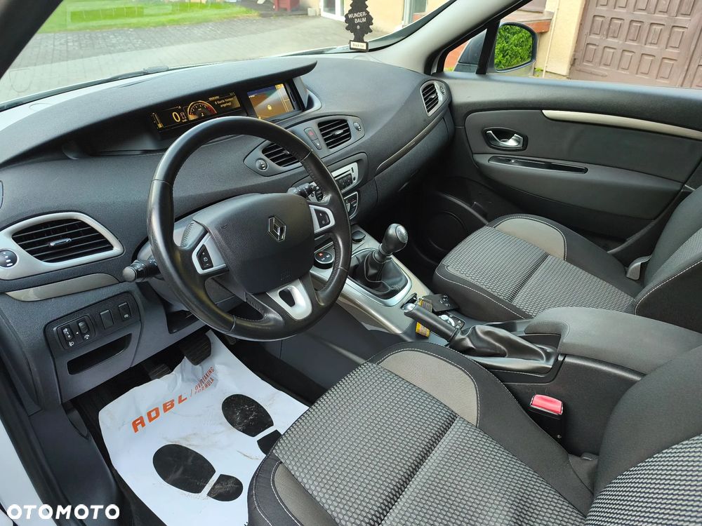 Renault Scenic - 20