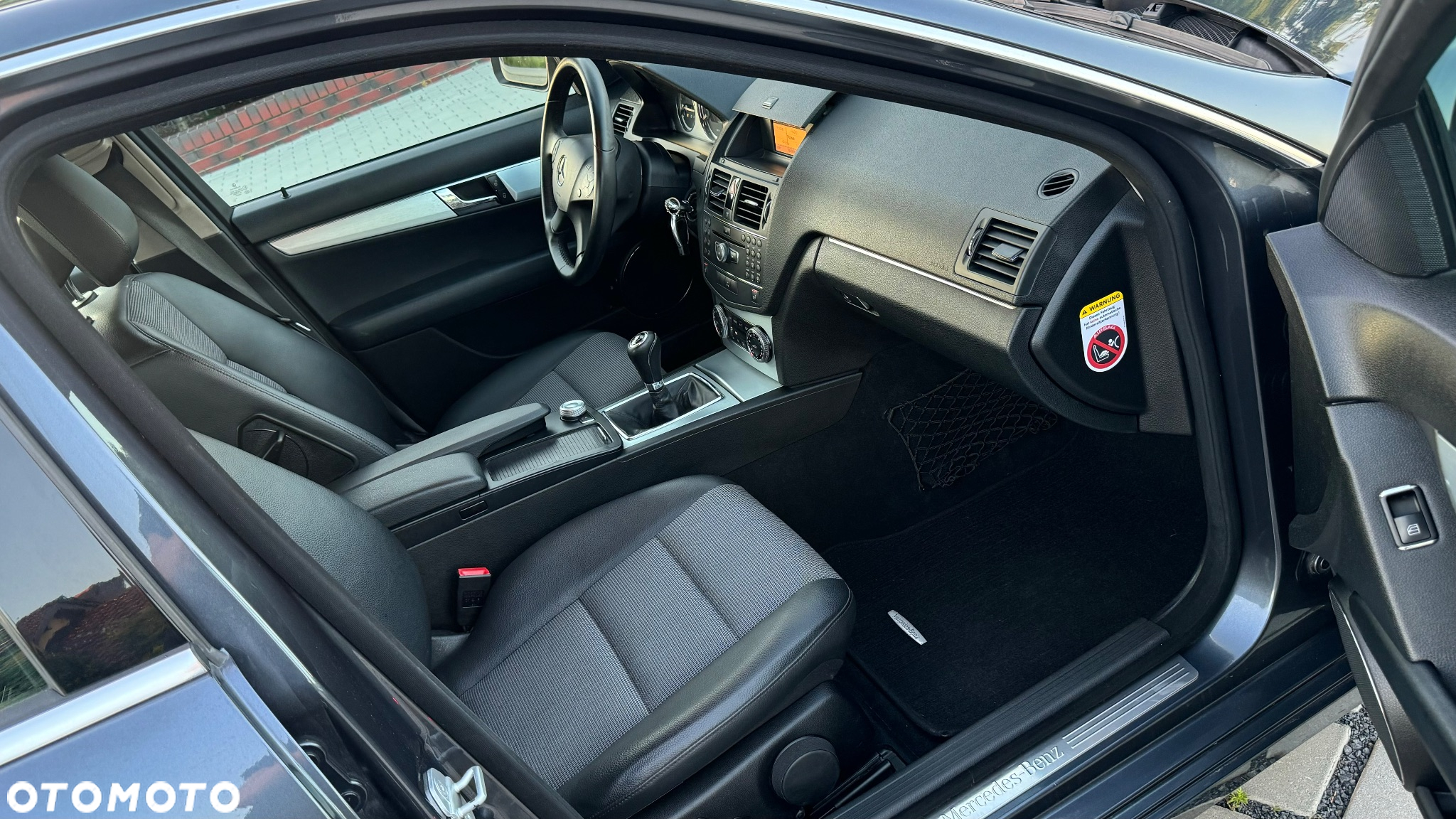 Mercedes-Benz Klasa C 180 Kompressor Avantgarde - 28