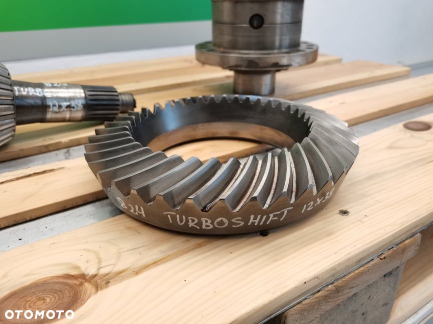 Środek mostu Fendt 926 Vario - 8