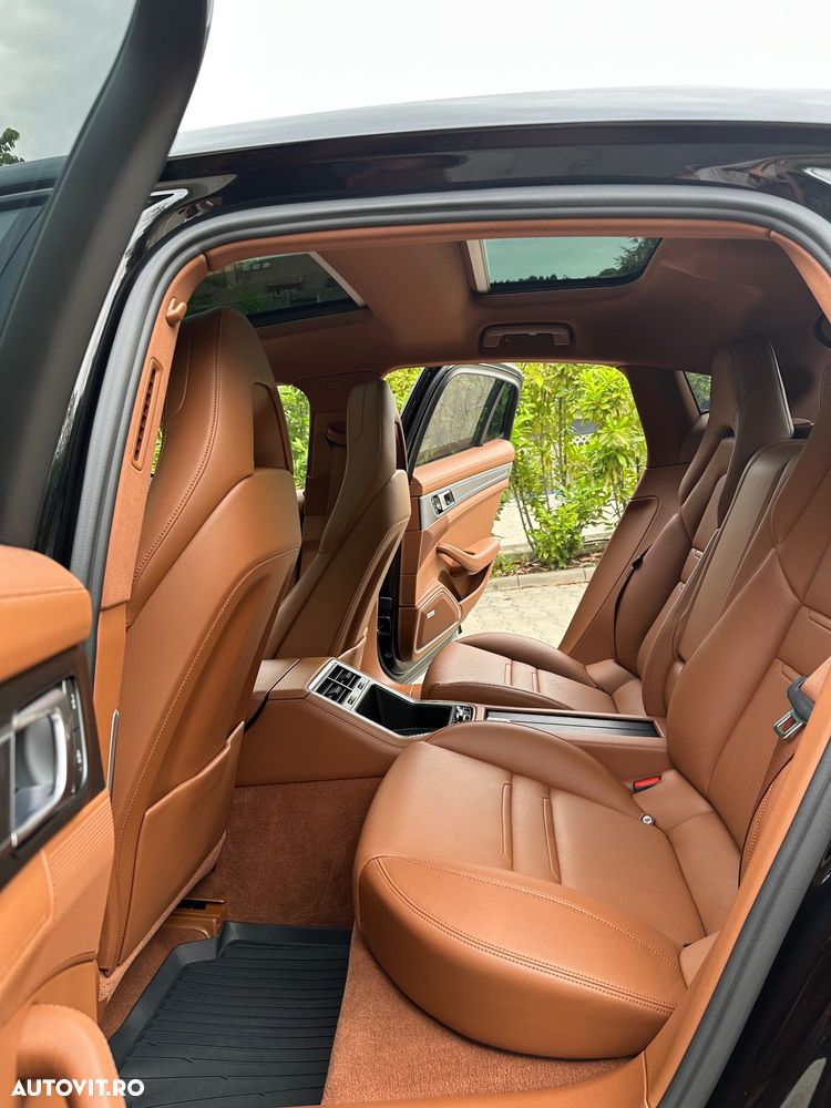 Porsche Panamera - 6