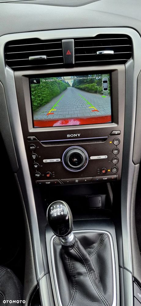 Ford Mondeo 2.0 EcoBlue Titanium - 28