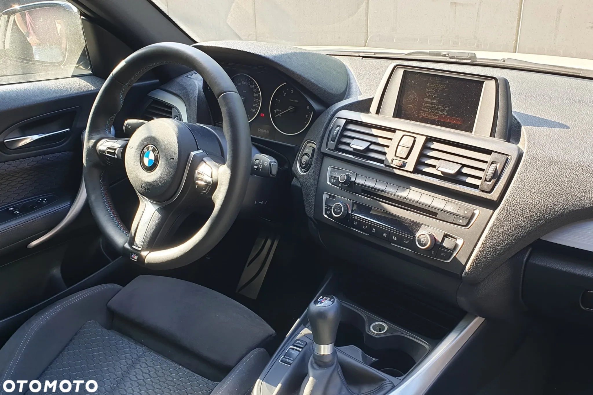 BMW Seria 1 116i - 8