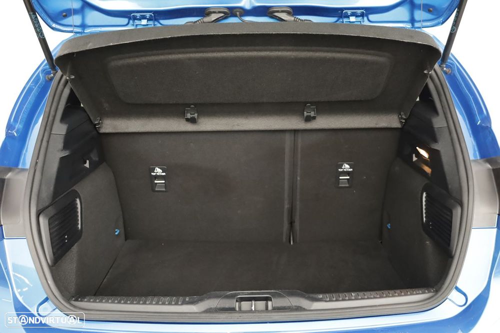 Ford Focus 1.0 EcoBoost MHEV ST-Line - 22