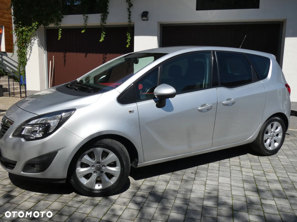 Opel Meriva 1.4 Design Edition