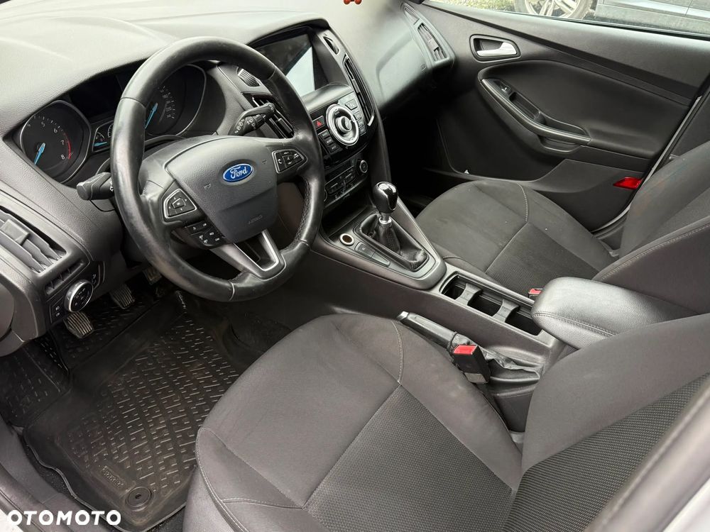 Ford Focus 1.0 EcoBoost Trend ASS - 9