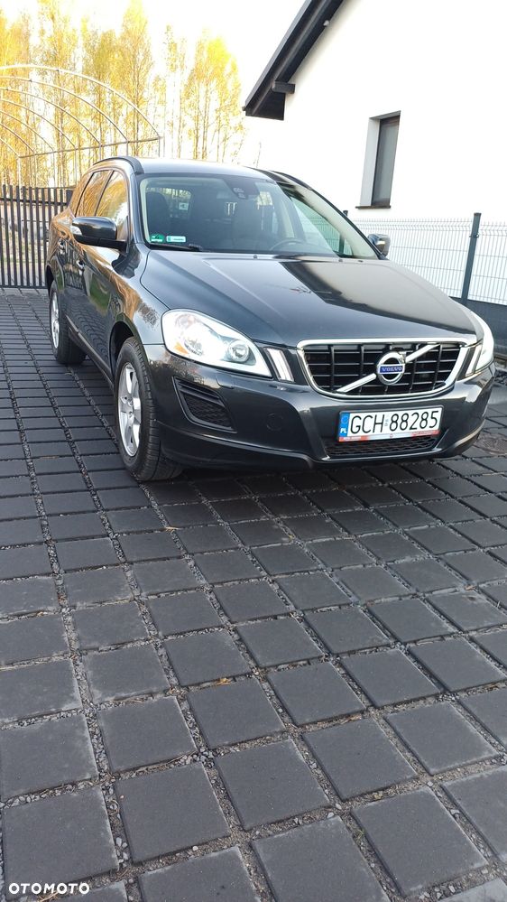 Volvo XC 60 - 8