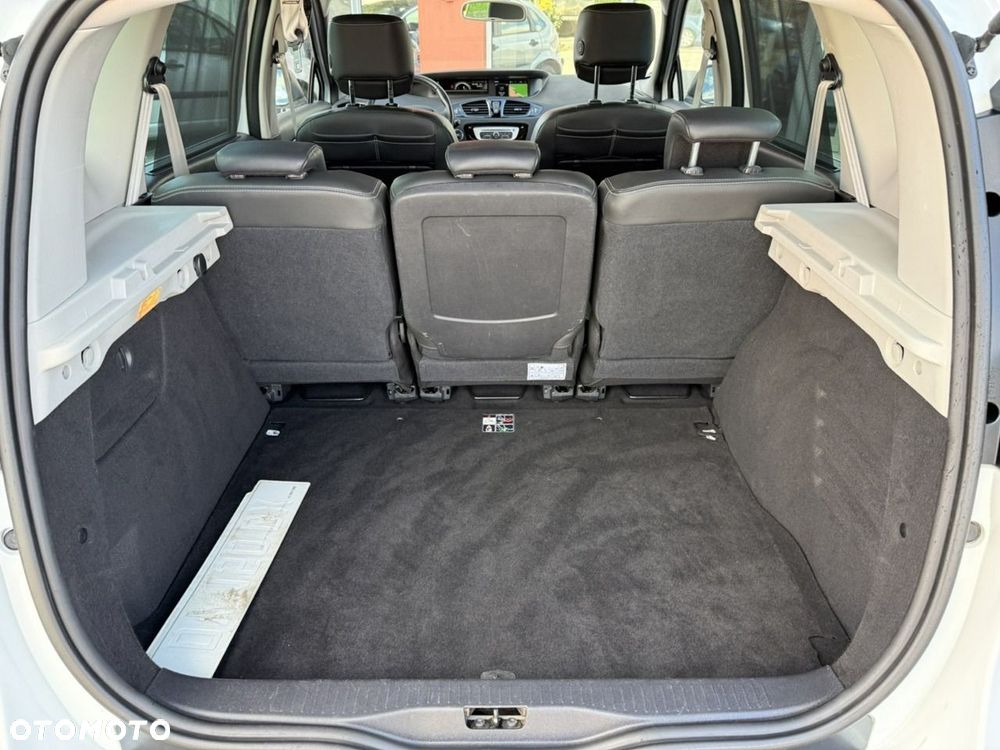 Renault Scenic ENERGY TCe 130 BOSE EDITION - 30