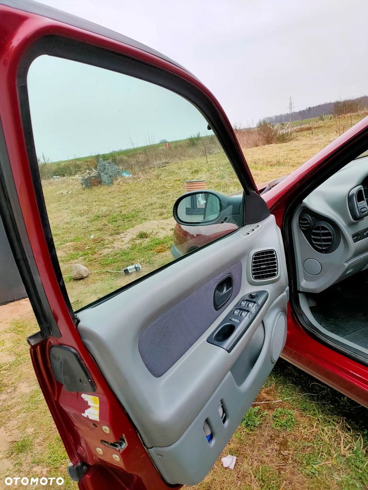 Renault Laguna - 15