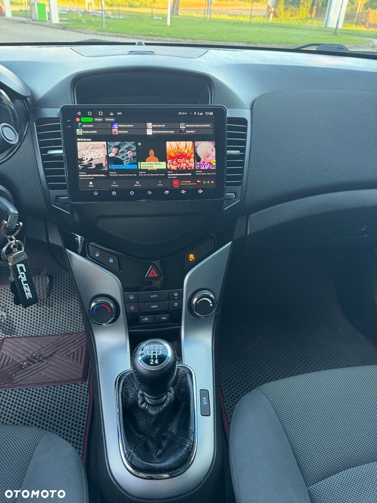 Chevrolet Cruze 1.8 LTZ - 10