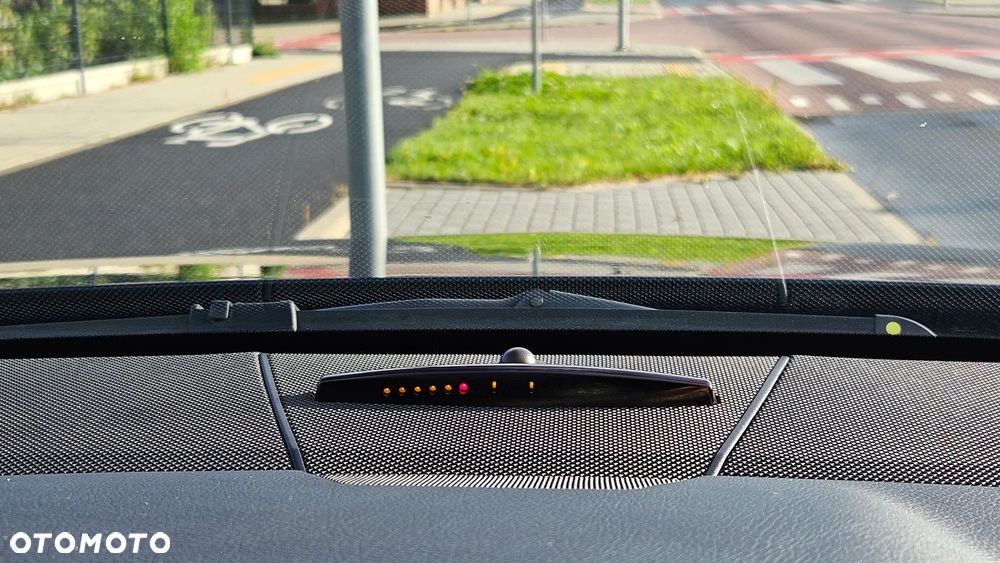 Mercedes-Benz Klasa E 220 CDI 7G-TRONIC Avantgarde - 29