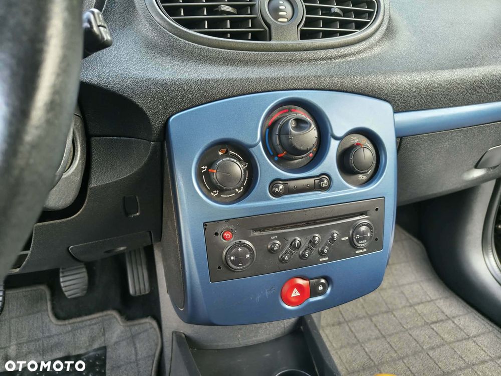 Renault Clio 1.2 16V Exception - 8