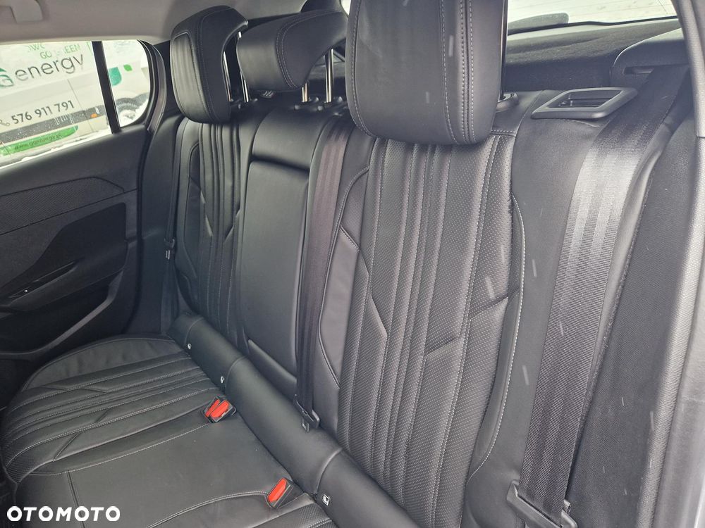 Peugeot 308 1.6 Hybrid PHEV Allure Pack EAT8 - 28
