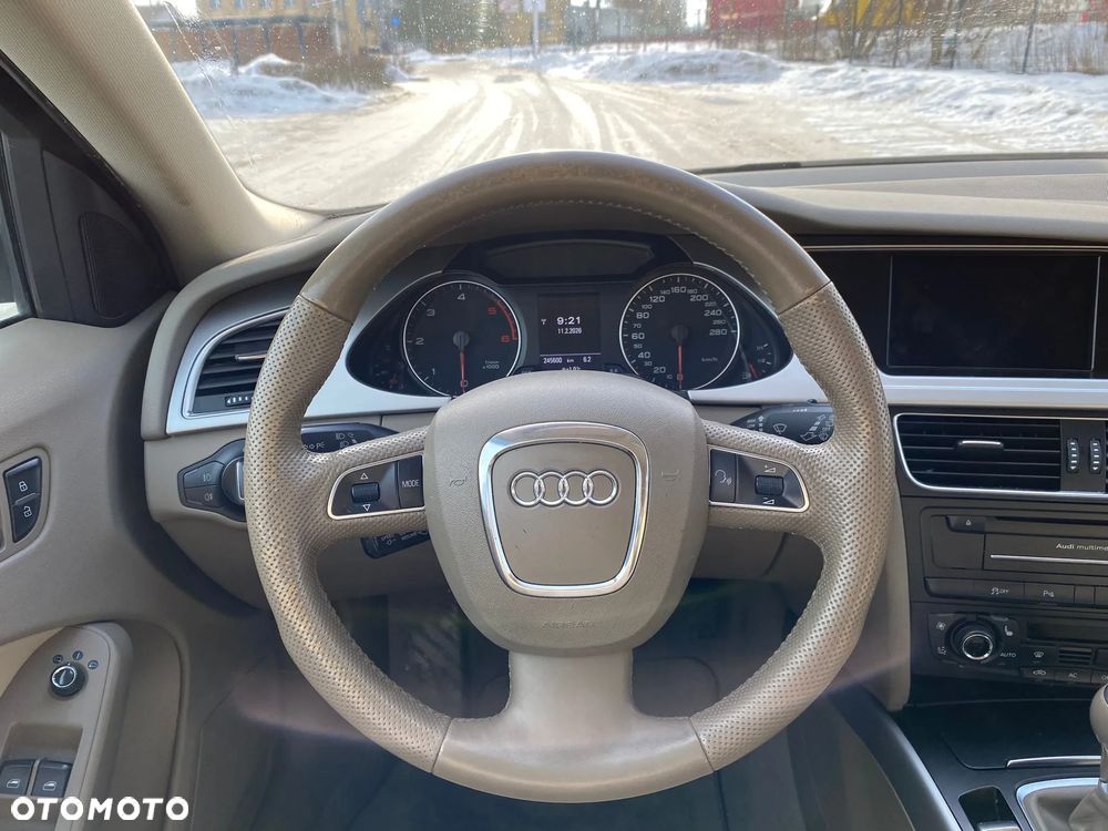 Audi A4 Avant 2.0 TDI DPF Ambition - 15