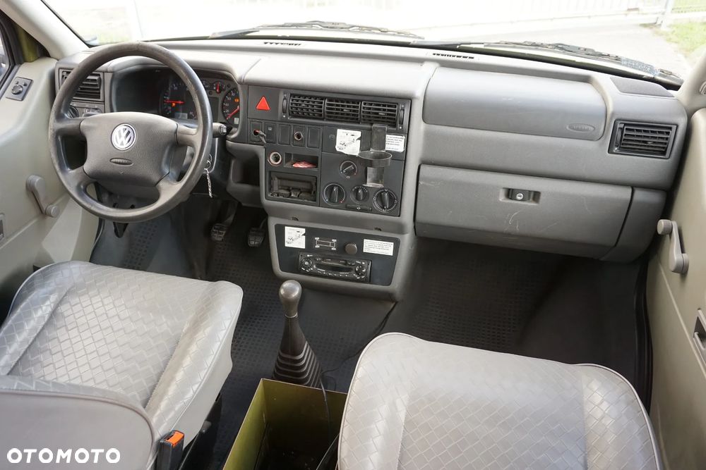Volkswagen Transporter - 17