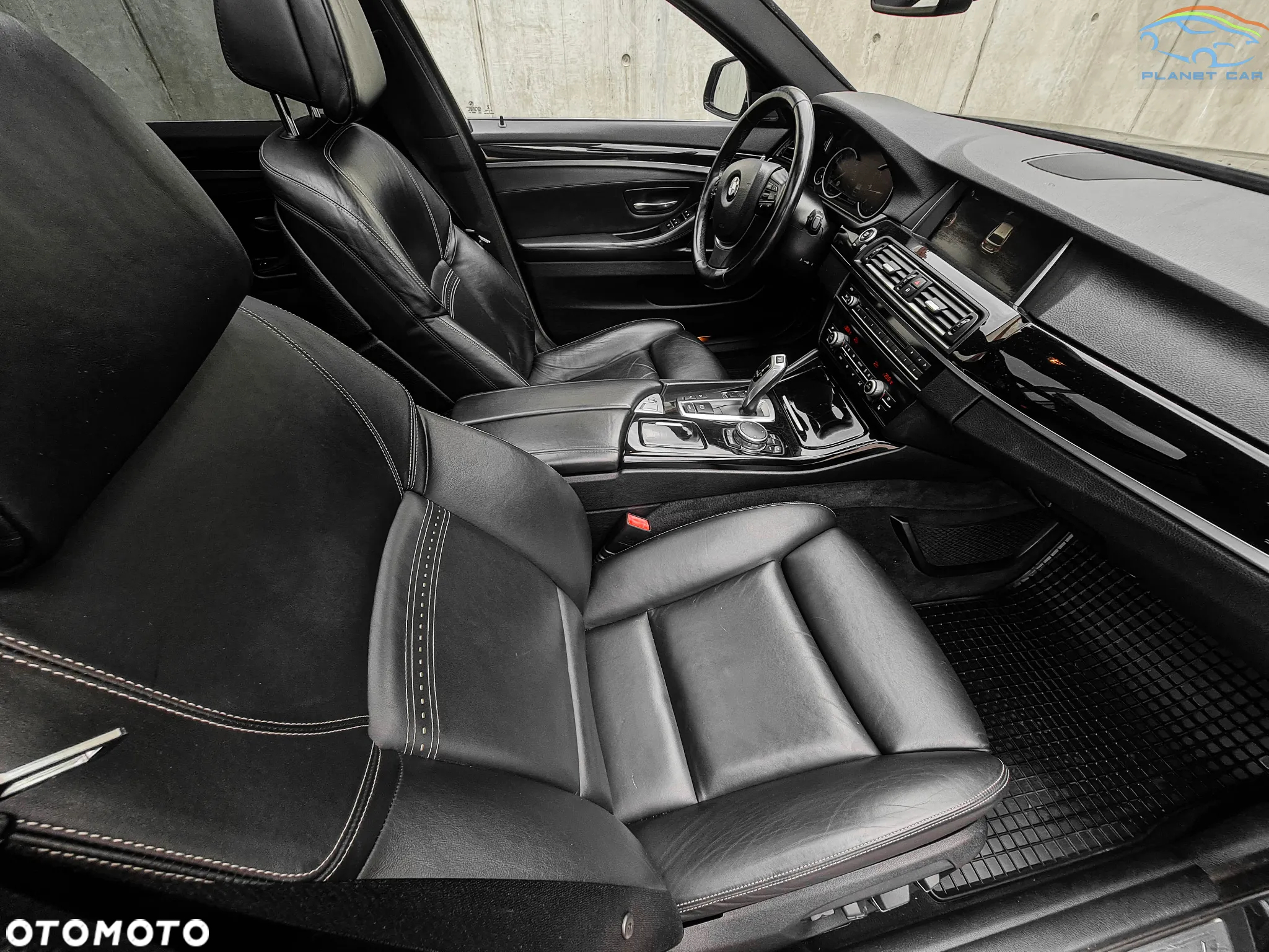 BMW Seria 5 525d Touring Luxury Line - 22