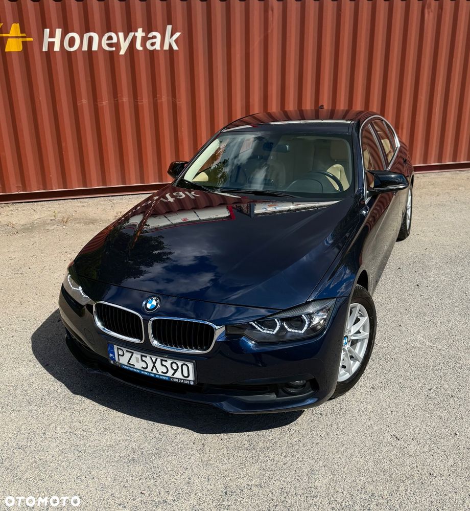 BMW Seria 3 318d Luxury Line - 2