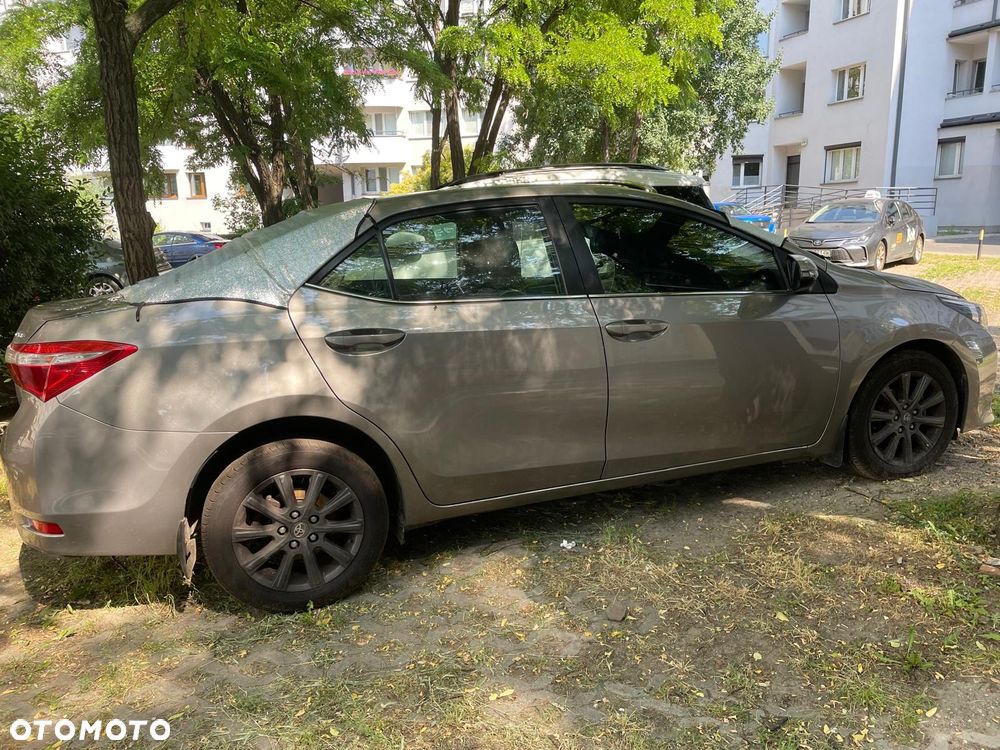 Toyota Corolla - 2