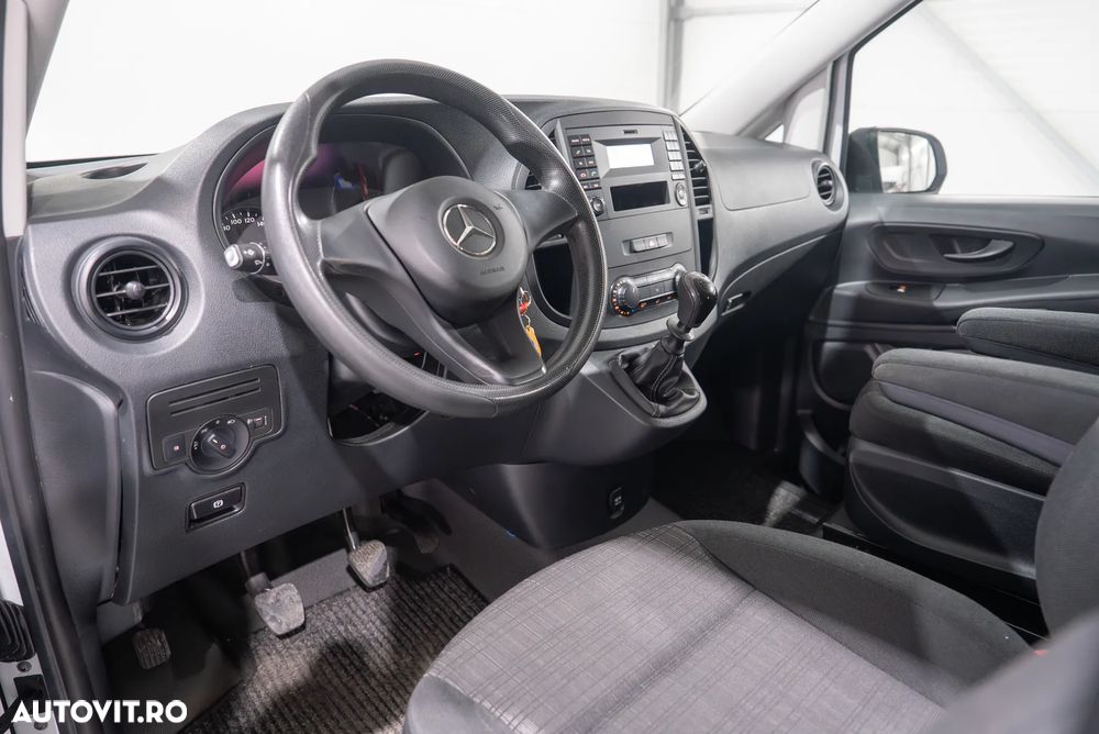 Mercedes-Benz Vito 110 CDI Extralang Mixto - 11