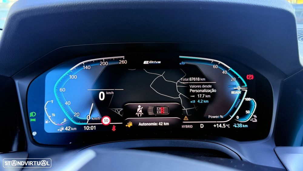 BMW 330 - 19