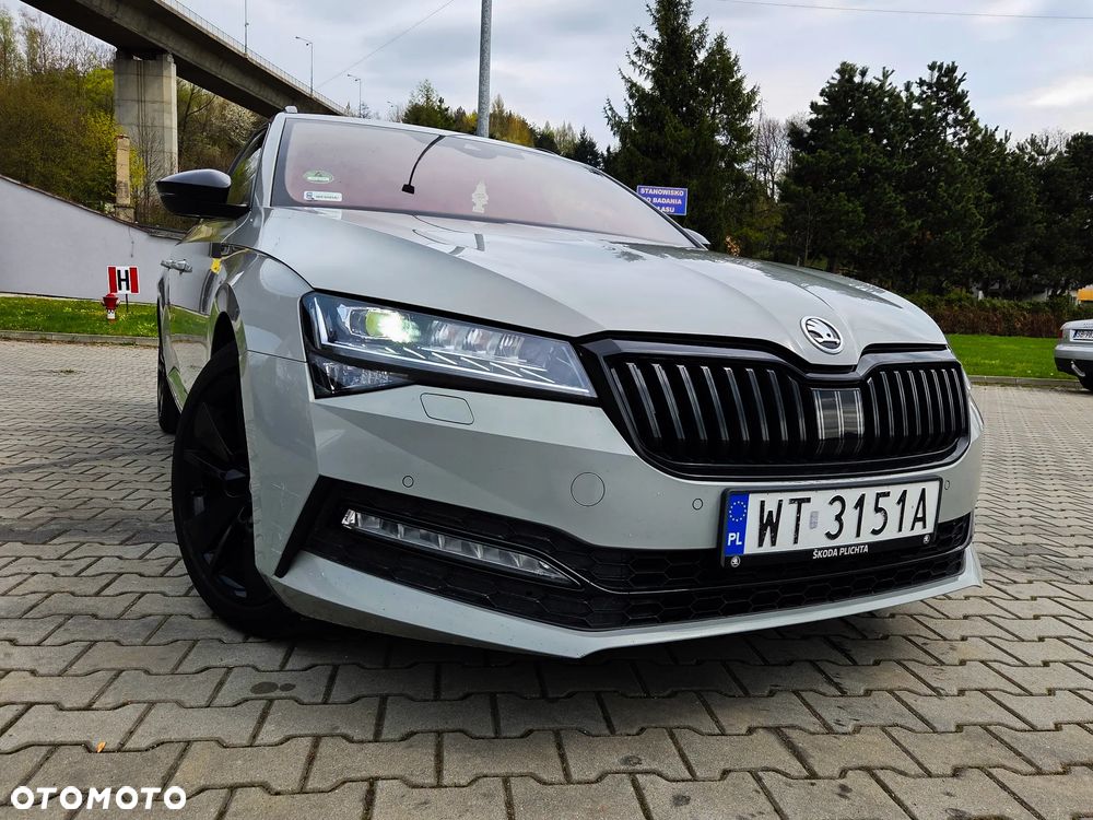 Skoda Superb 2.0 TDI SCR Sportline DSG - 1