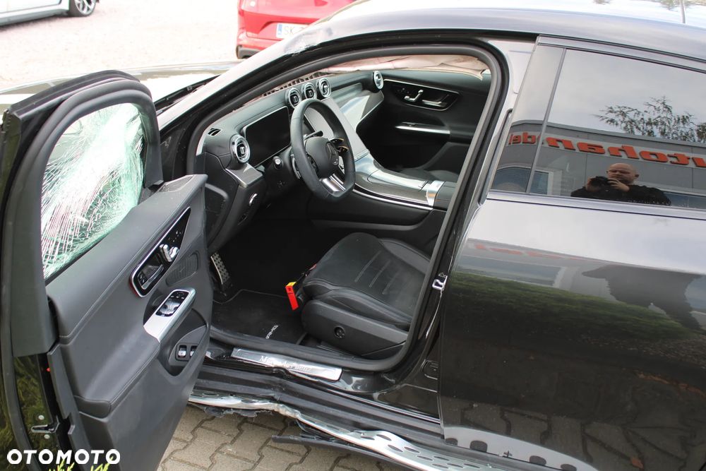 Mercedes-Benz GLC 300 e PHEV 4-Matic AMG Line - 14