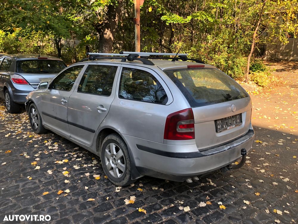 Dezmembrez Skoda Octavia II break 2006 gri argintiu 1,9TDI cod BXE - 8