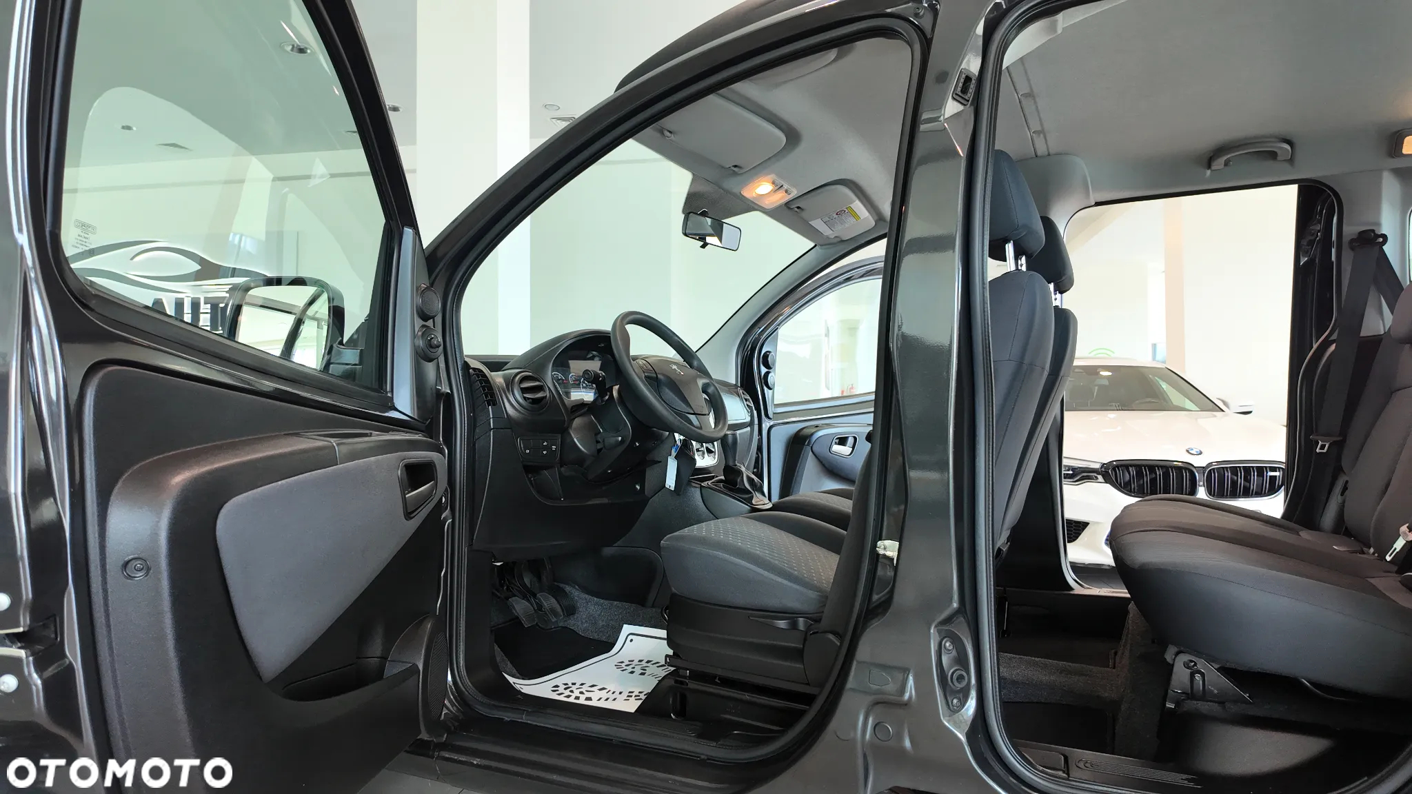 Peugeot Bipper Tepee 73 Family - 23