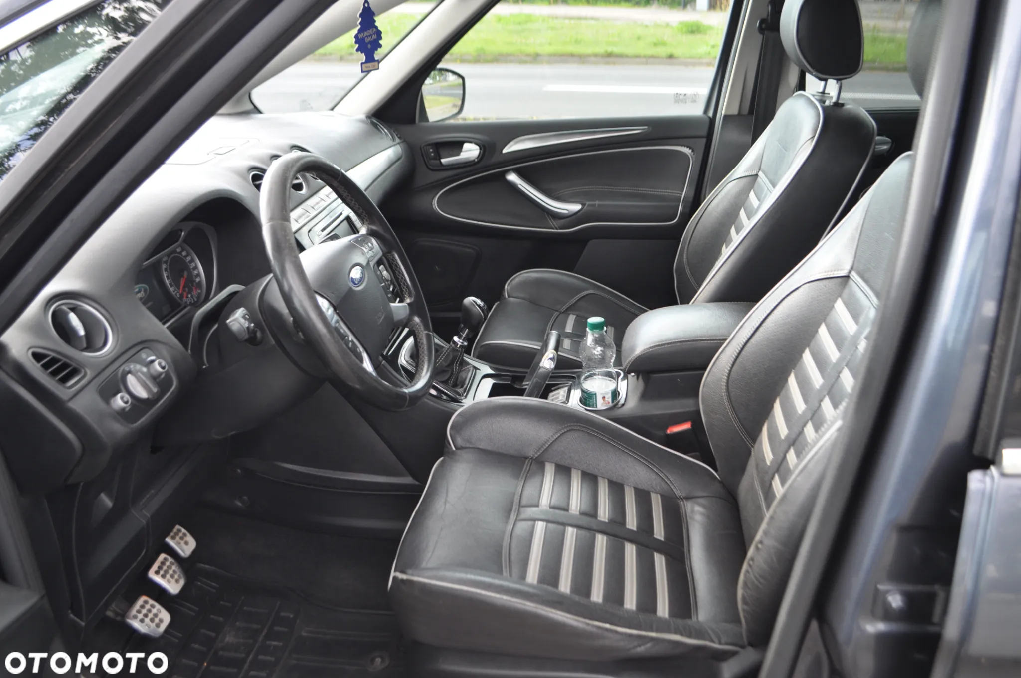 Ford S-Max 2.0 TDCi Titanium - 23