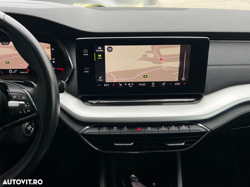 Skoda Octavia Combi 2.0 TDI DSG First Edition - 25