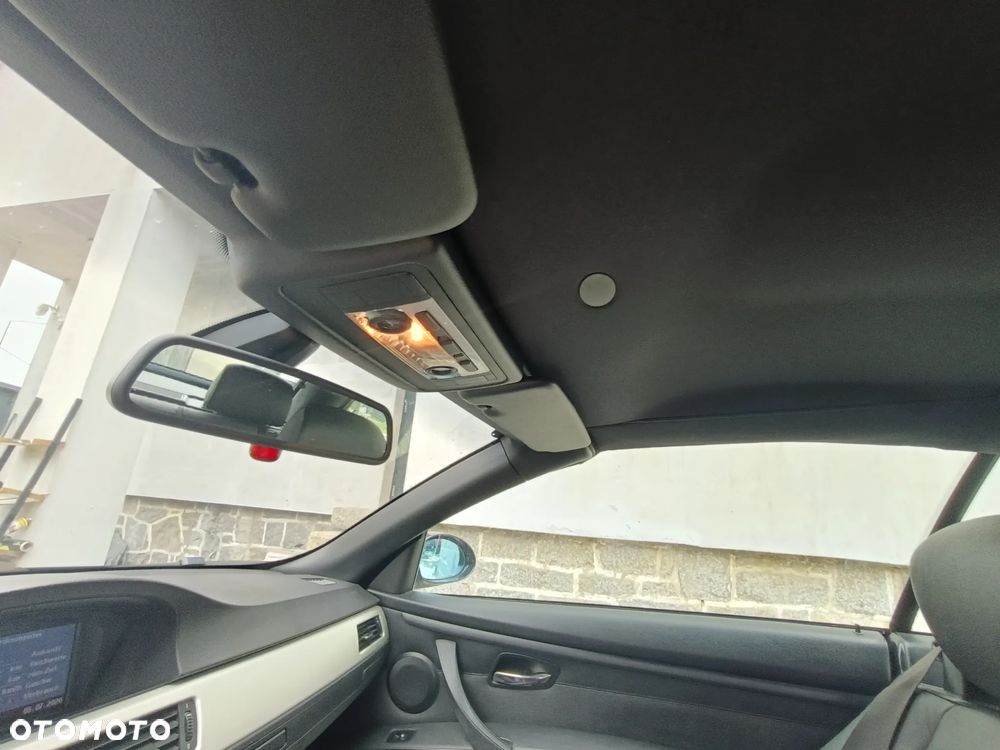 BMW Seria 3 - 22